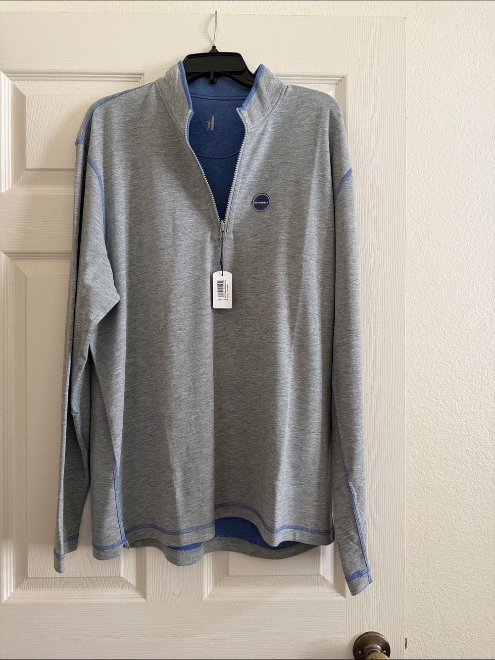 Johnnie-O NWT Men's reversible Light Gray and Blue Quarter-Zip Sweater